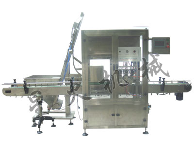 三（四）旋蓋玻璃瓶全自（zì）動真空旋（xuán）蓋機（jī）